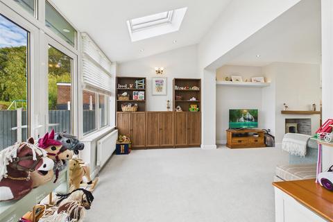 4 bedroom semi-detached house for sale, Holmley Lane, Dronfield