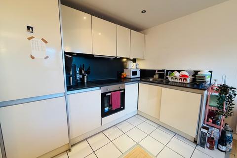 2 bedroom flat to rent, Tempus Tower, 9 Mirabel Street, M3 1NN