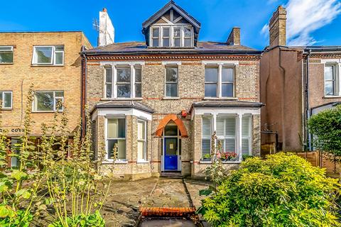 1 bedroom flat for sale, Cambridge Road, Bromley, BR1