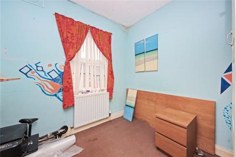 2 bedroom flat for sale, Maxwell Street, Gateshead NE8
