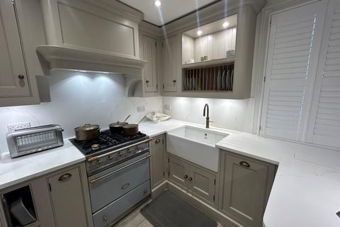 1 bedroom apartment to rent, 13 South Hill, Guildford GU1