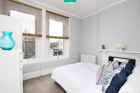 2 bedroom flat to rent, Brixton Hill, London, SW2 1QN
