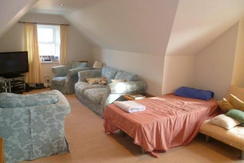 2 bedroom apartment to rent, Kirtleton Avenue, Weymouth