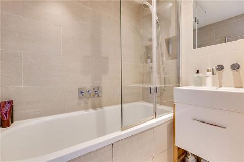 1 bedroom flat to rent, Ladbroke Square, London W11