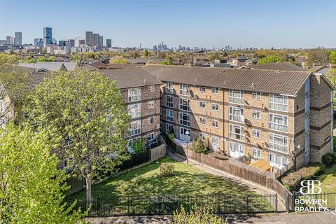 2 bedroom apartment for sale, North Birkbeck Road, London, E11