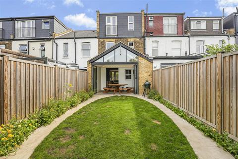 4 bedroom terraced house for sale, Sydney Road, Raynes Park SW20