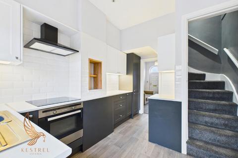 1 bedroom terraced house to rent, Rhodes Street, Castleford WF10
