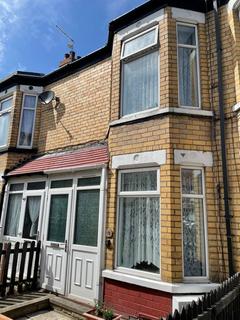 2 bedroom terraced house to rent, 12 Park Avenue, Glouchester Street Hull, HU4 6PX