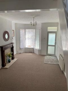 2 bedroom terraced house to rent, 12 Park Avenue, Glouchester Street Hull, HU4 6PX