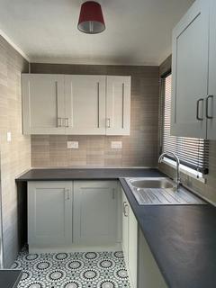 2 bedroom terraced house to rent, 12 Park Avenue, Glouchester Street Hull, HU4 6PX