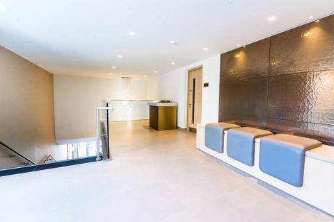 2 bedroom flat for sale, High Street, Hornsey, London, N8