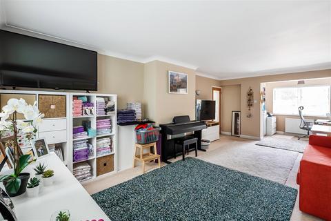 4 bedroom detached house for sale, LINKS ROAD, ASHTEAD, KT21