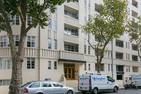 undefined, Sloane Avenue, Chelsea, London, SW3