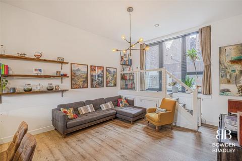 3 bedroom apartment for sale, Cranbrook Road, Ilford, IG1