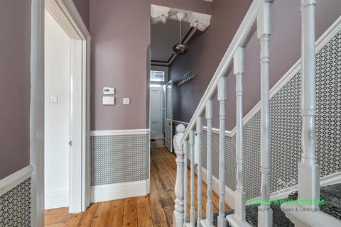 3 bedroom house to rent, Brunswick Place, Plymouth PL2