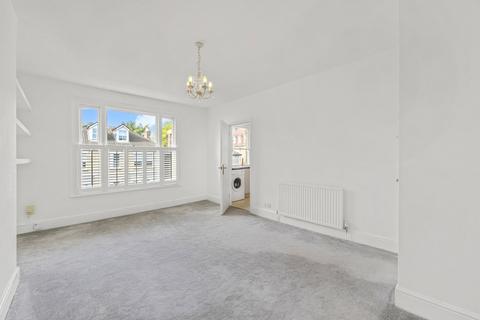 2 bedroom flat to rent, Cardigan Road, Richmond