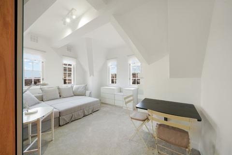 Studio to rent, Mortimer Court, Abbey Road, St John's Wood, London