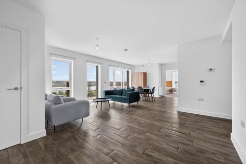 3 bedroom flat to rent, Adlay Apartments, 3 Millet Place, London