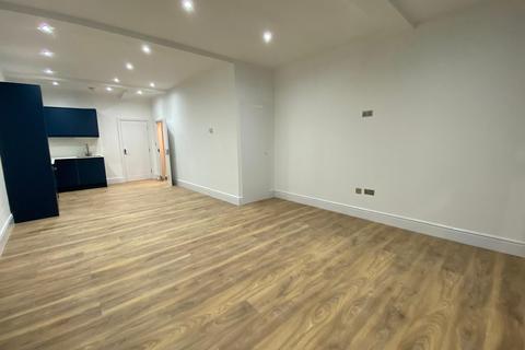 2 bedroom flat to rent, Welling High Street, Welling, Kent, DA16