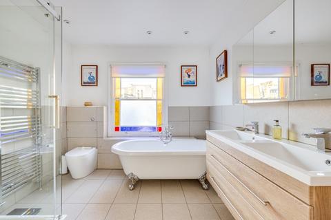 4 bedroom house for sale, Hazlebury Road, Sands End, London