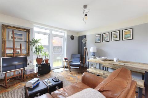 1 bedroom flat to rent, Fawcett Close, Battersea, London