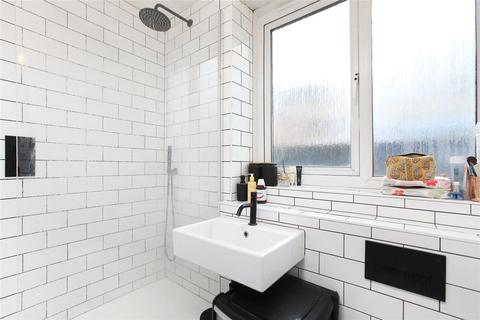 1 bedroom flat to rent, Fawcett Close, Battersea, London