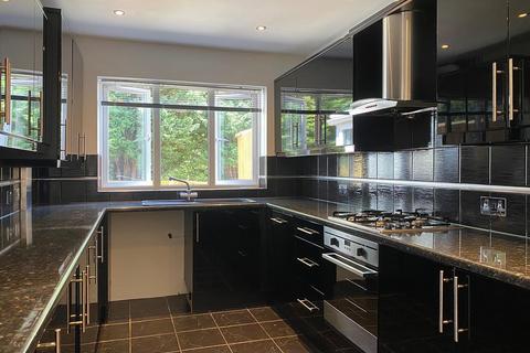 2 bedroom semi-detached house for sale, Butchers Lane, Halesowen B63