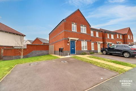 Insley Avenue, Lichfield, WS14 0FE