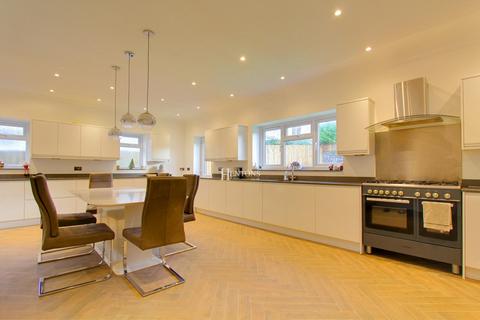 undefined, Dan-Y-Coed Rise, Cyncoed, Cardiff