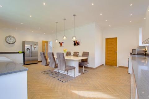 undefined, Dan-Y-Coed Rise, Cyncoed, Cardiff
