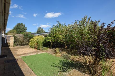 4 bedroom property to rent, South Wootton