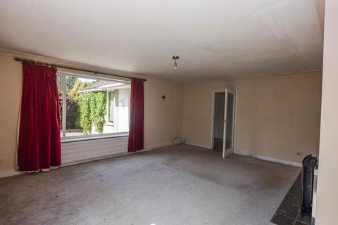 4 bedroom property to rent, South Wootton