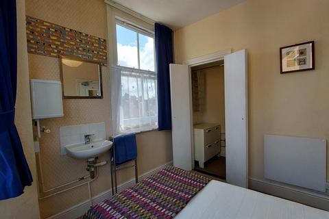 House share to rent, Iffley Road