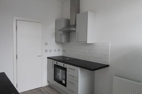 Studio to rent, Locking Road, Weston-super-Mare