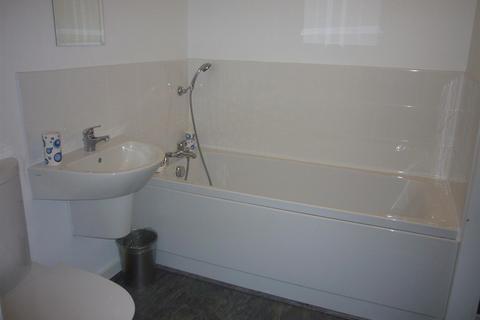 2 bedroom house to rent, The Life Building 3, Hulme M15