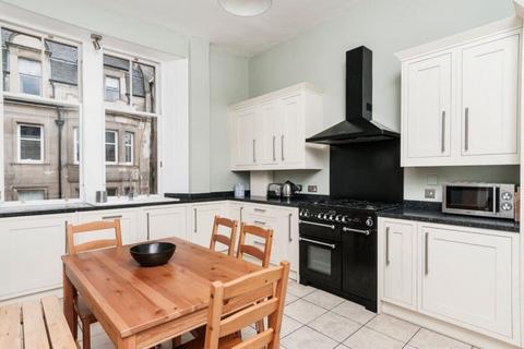 undefined, 0913L Lochrin Place, Edinburgh, EH3 9QY