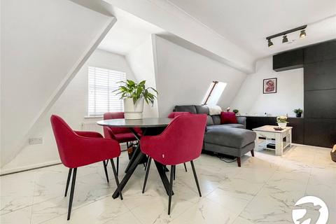 1 bedroom flat for sale, Cecil Avenue, Rochester, Kent, ME2