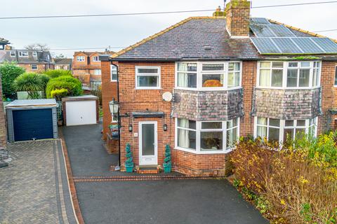 4 bedroom semi-detached house for sale, Leeds LS17