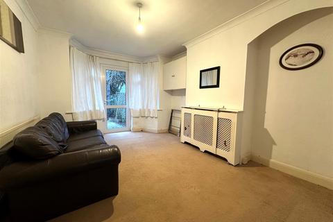 3 bedroom semi-detached house for sale, Northfield Gardens, North Watford WD24