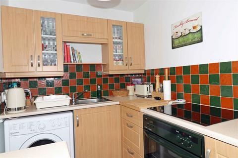 undefined, William Tarver Close, Warwick, CV34