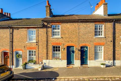 Portland Street, St. Albans, Hertfordshire, AL3