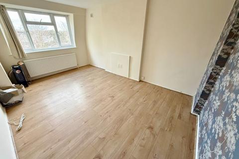 undefined, Victoria Road, Romford, RM1