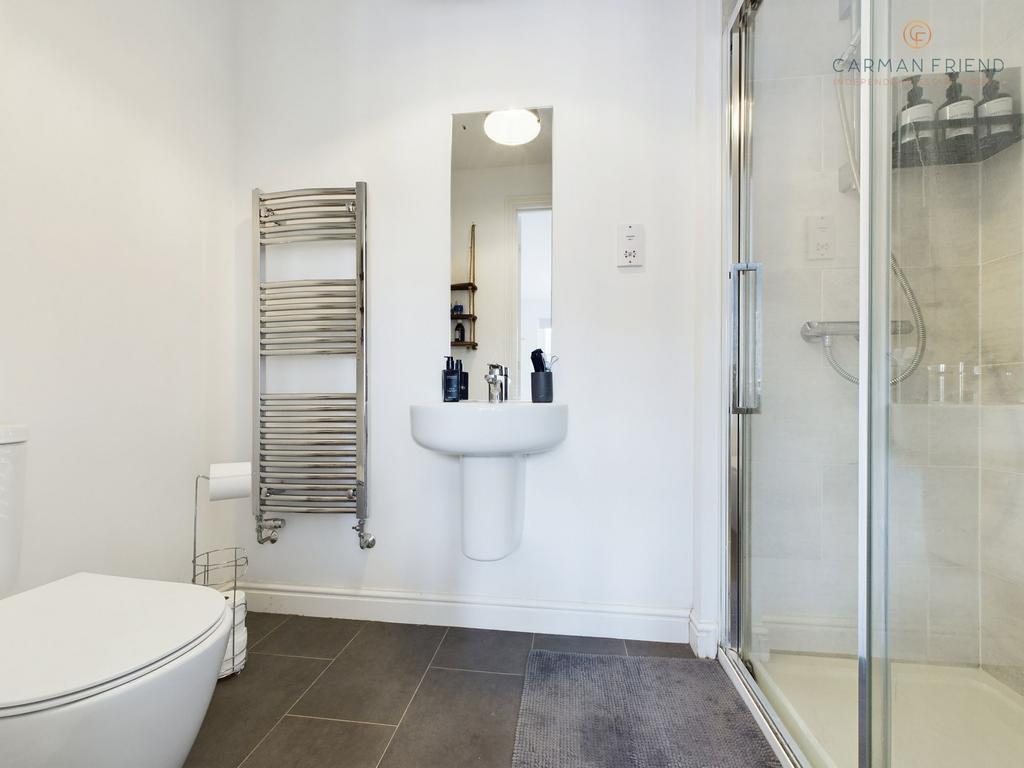 Ensuite