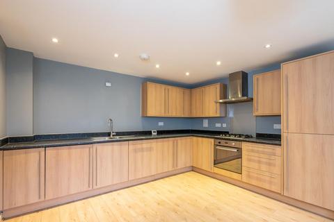 2 bedroom apartment to rent, Broom Field Way, Felpham