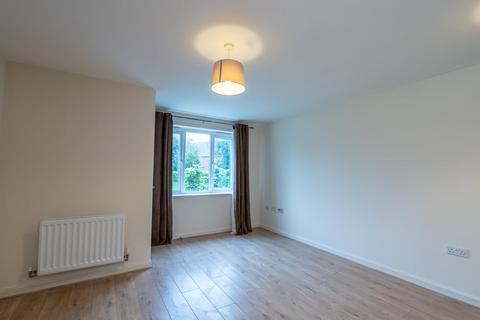 2 bedroom apartment to rent, Broom Field Way, Felpham