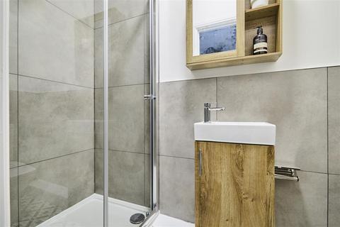 undefined, Beechwood Terrace, Burley, Leeds LS4, 2NG