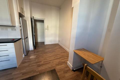 1 bedroom flat to rent, Seymour Road, Hornsey