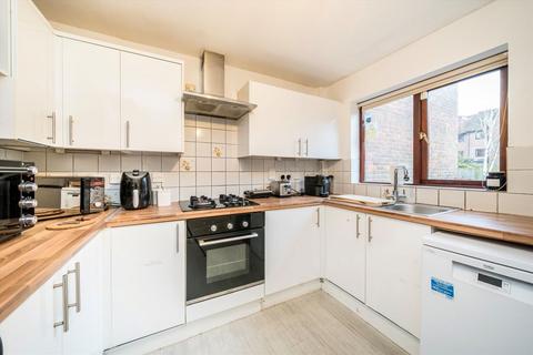 4 bedroom house to rent, Eliot Gardens, London SW15