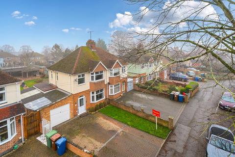 Banbury,  Oxfordshire,  OX16