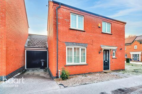 3 bedroom semi-detached house for sale, Albermarle Close, Leicester